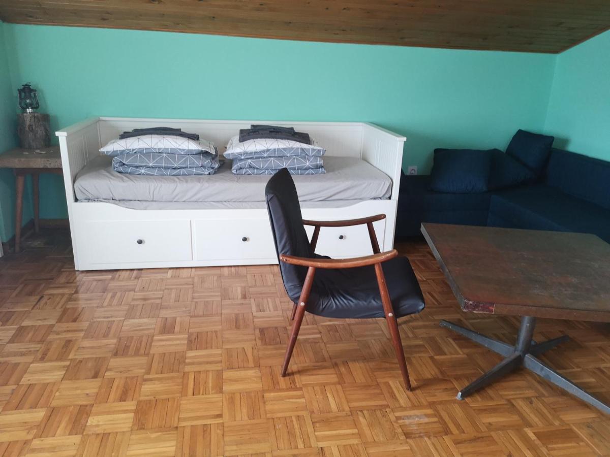 Saleto Apartma Jagodje Eksteriør billede